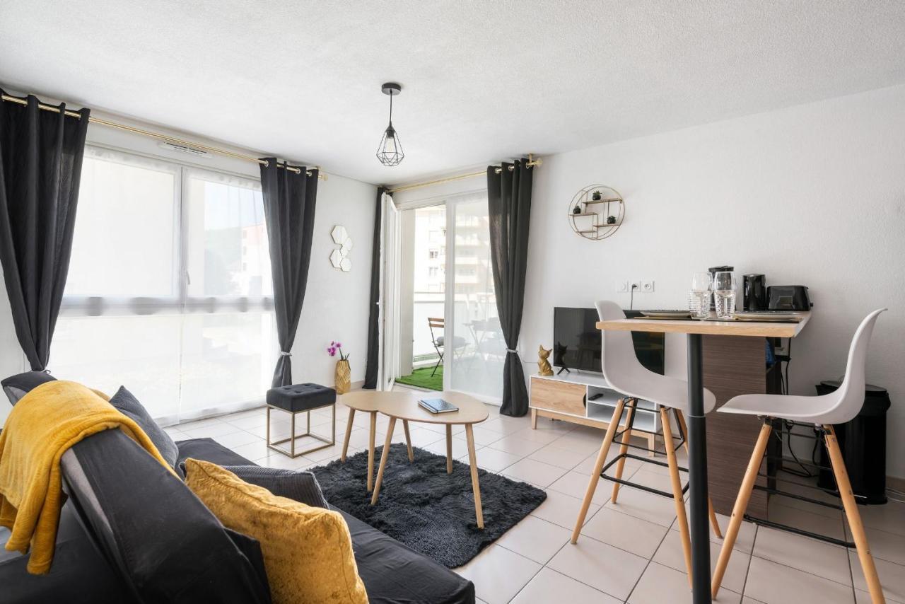 Pure Gold - Casa Vostra - Caution 800 Eur & Id Requises - Annemasse Proche Chateau Rouge Extérieur photo